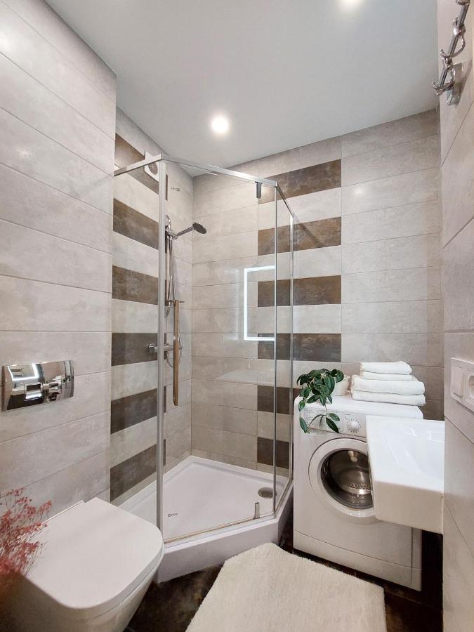 Monro Apartment Львов Экстерьер фото