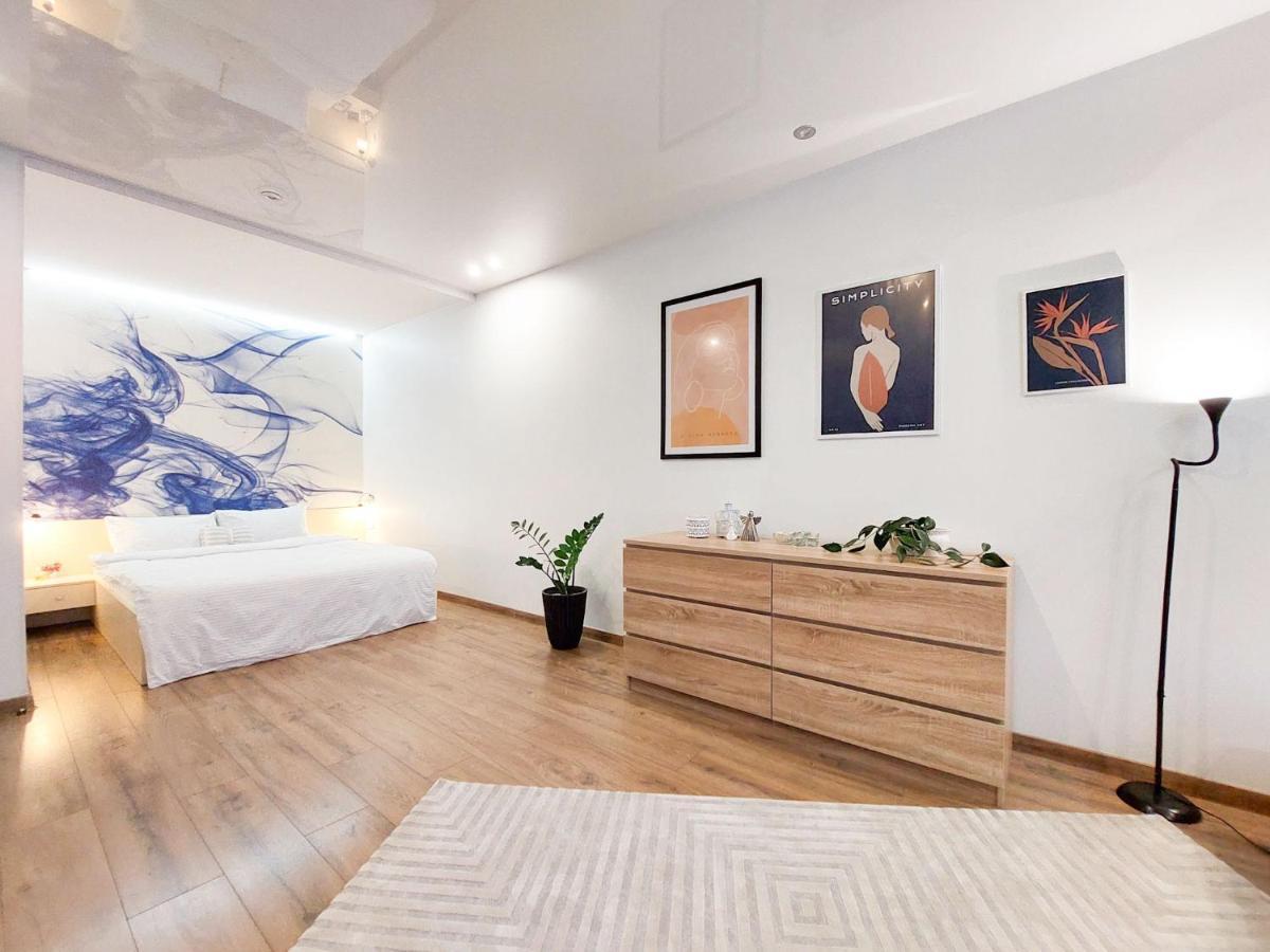 Monro Apartment Львов Экстерьер фото